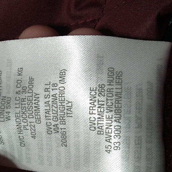 FLASH SALE! Stunning Dennis By Dennis Basso Reversible Coat Can Fit Up To Large - Picture 9 of 14